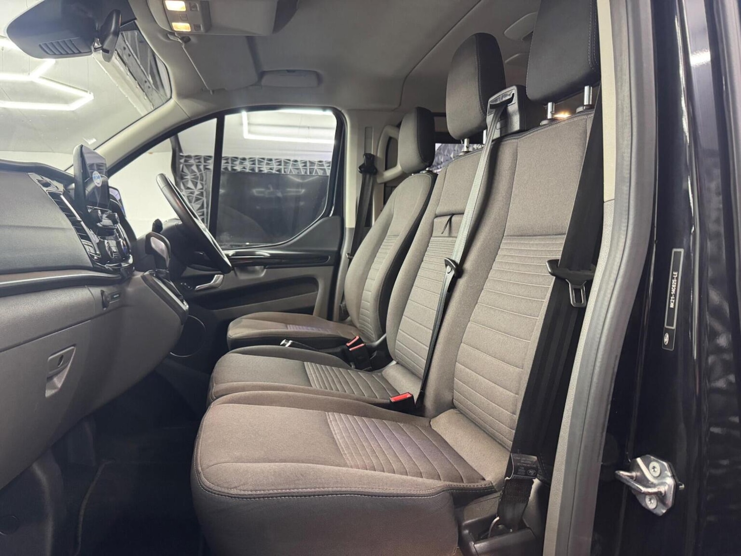 Used Ford Tourneo Custom 2022 for sale - 76656113: Photo 28