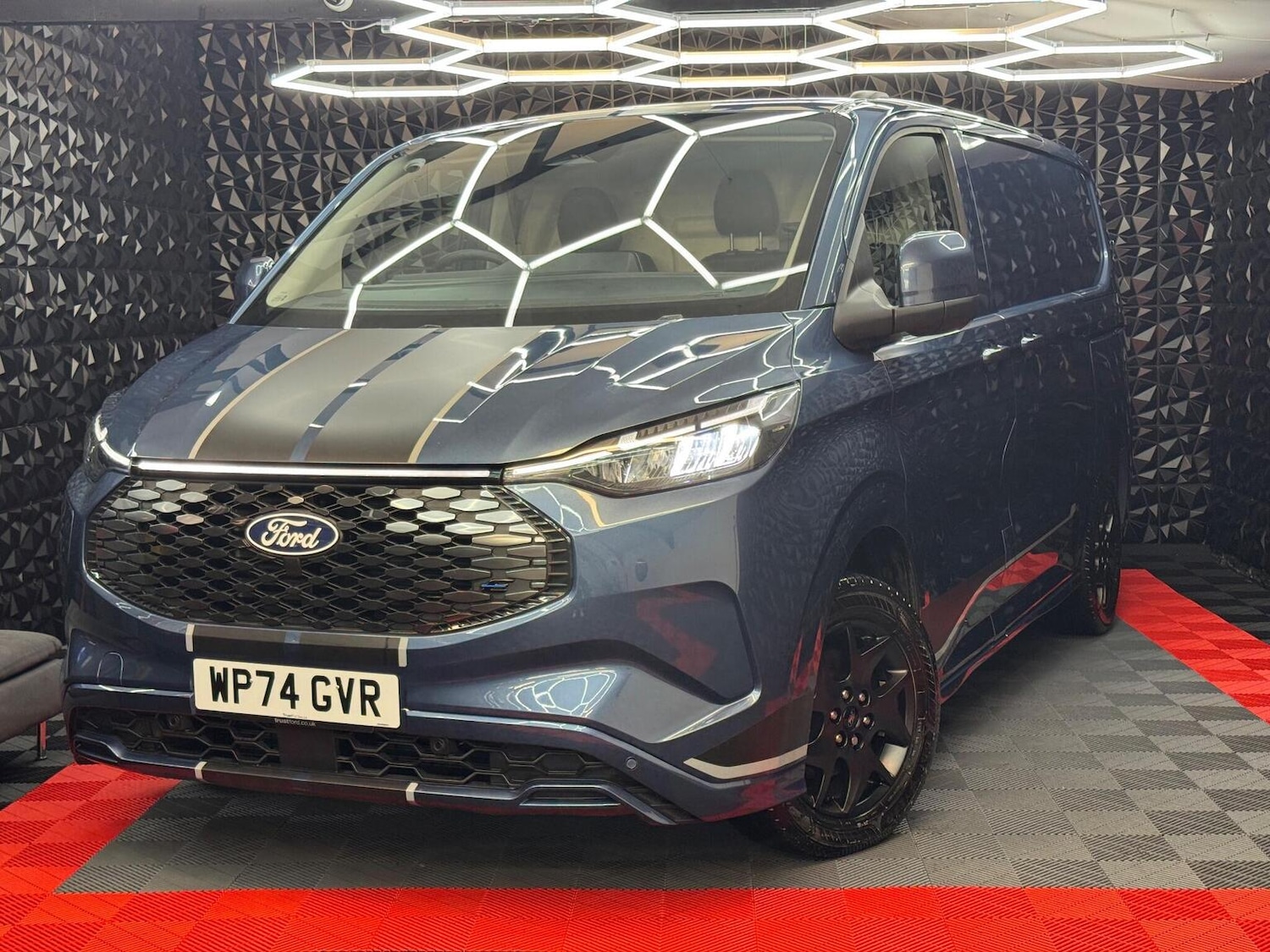 Used Ford Transit Custom 2024 for sale - 76986766: Photo 11