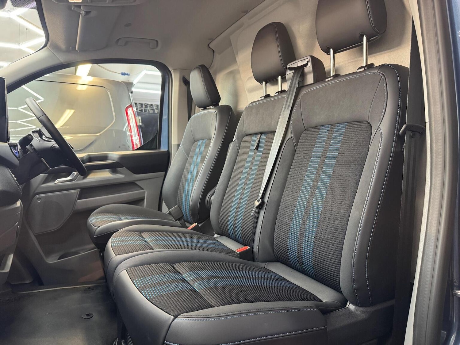 Used Ford Transit Custom 2024 for sale - 76986766: Photo 16