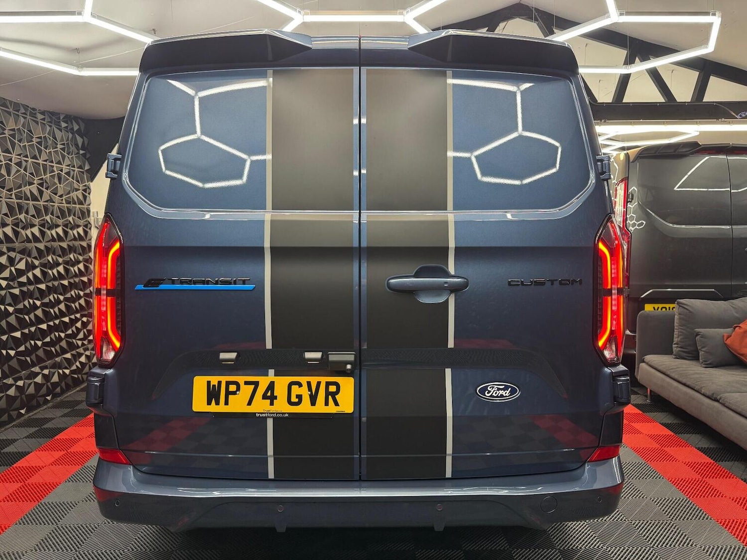 Used Ford Transit Custom 2024 for sale - 76986766: Photo 3