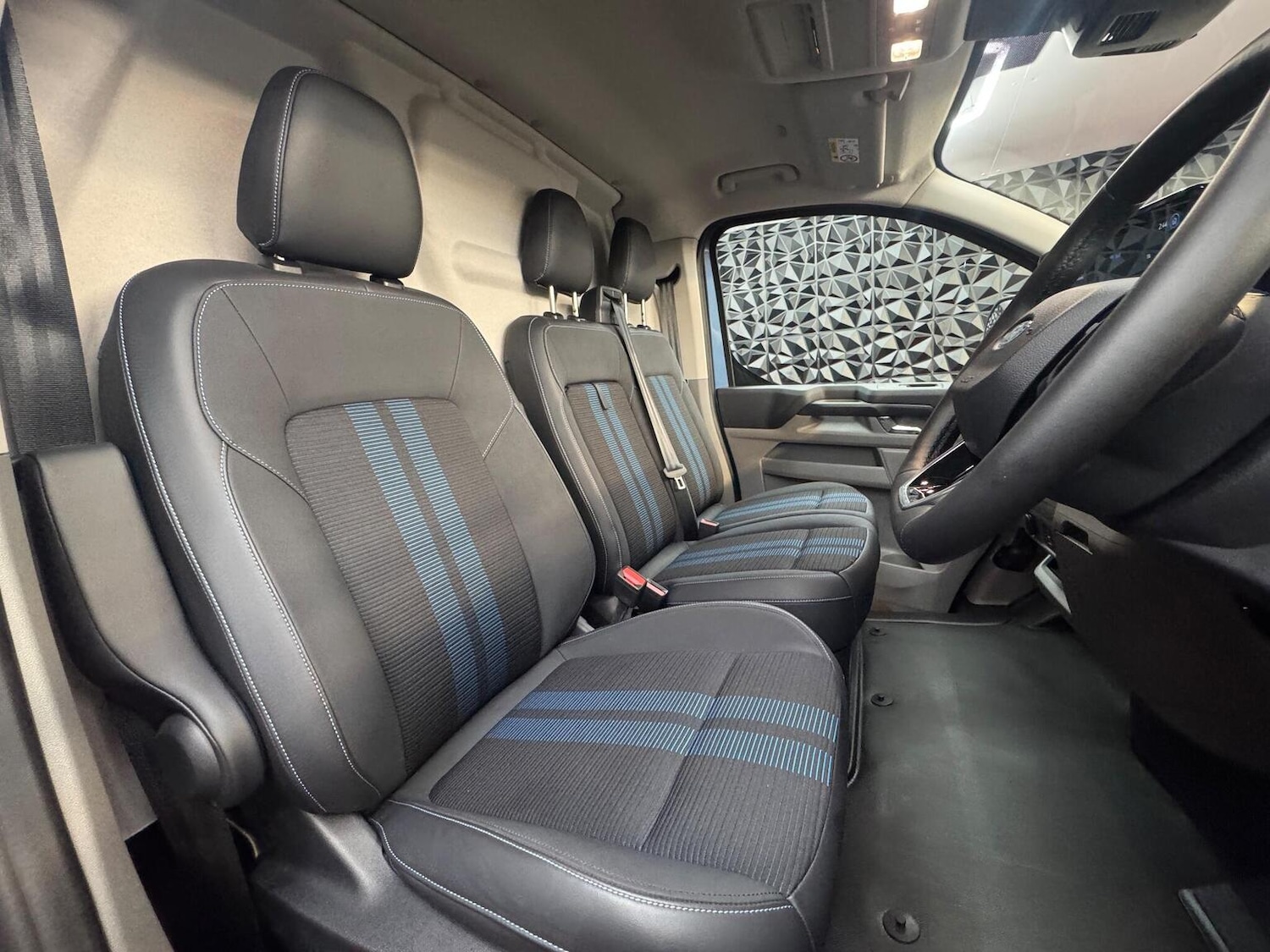 Used Ford Transit Custom 2024 for sale - 76986766: Photo 4