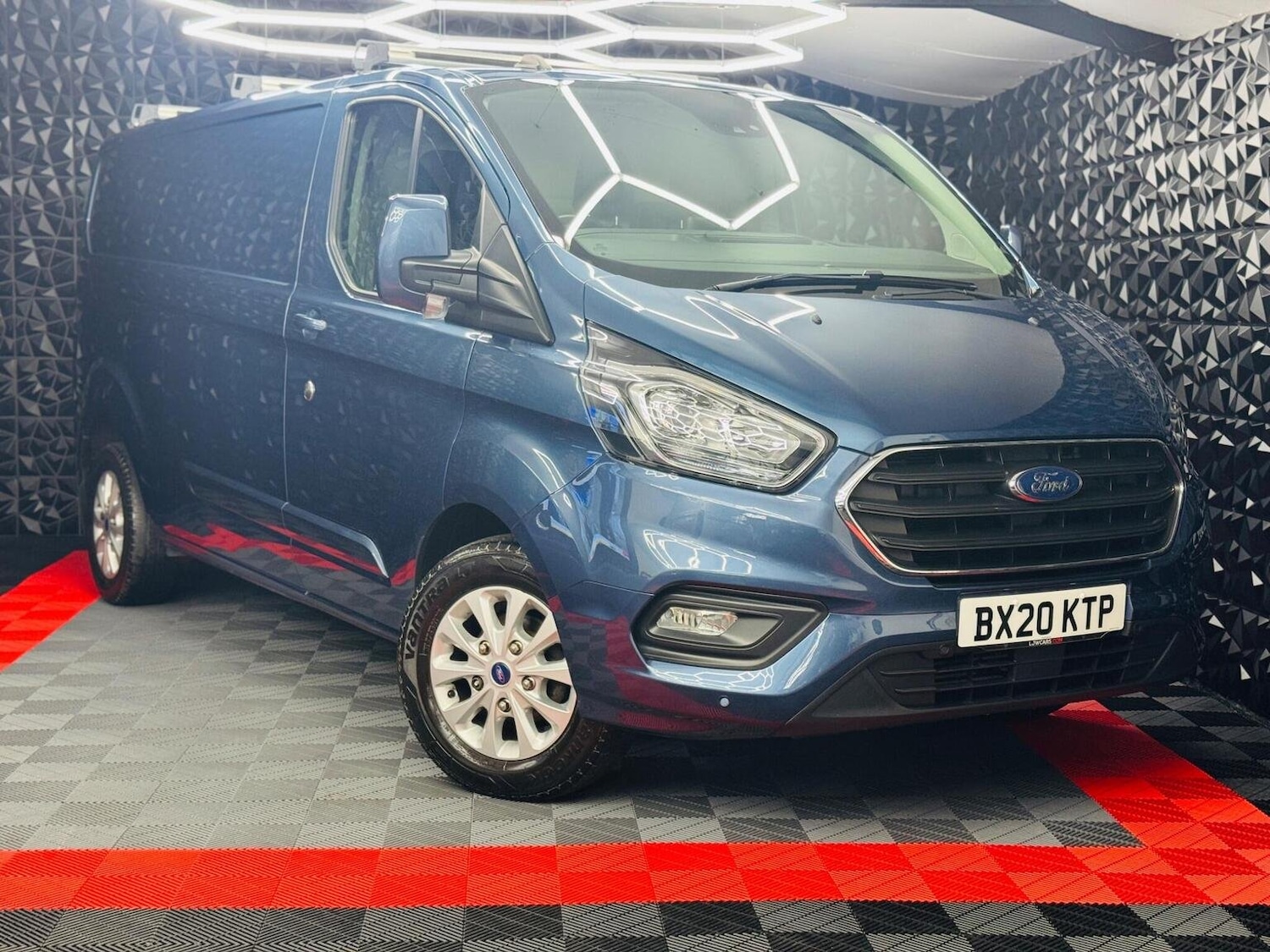 Used Ford Transit Custom 2020 for sale - 76605831: Photo 9
