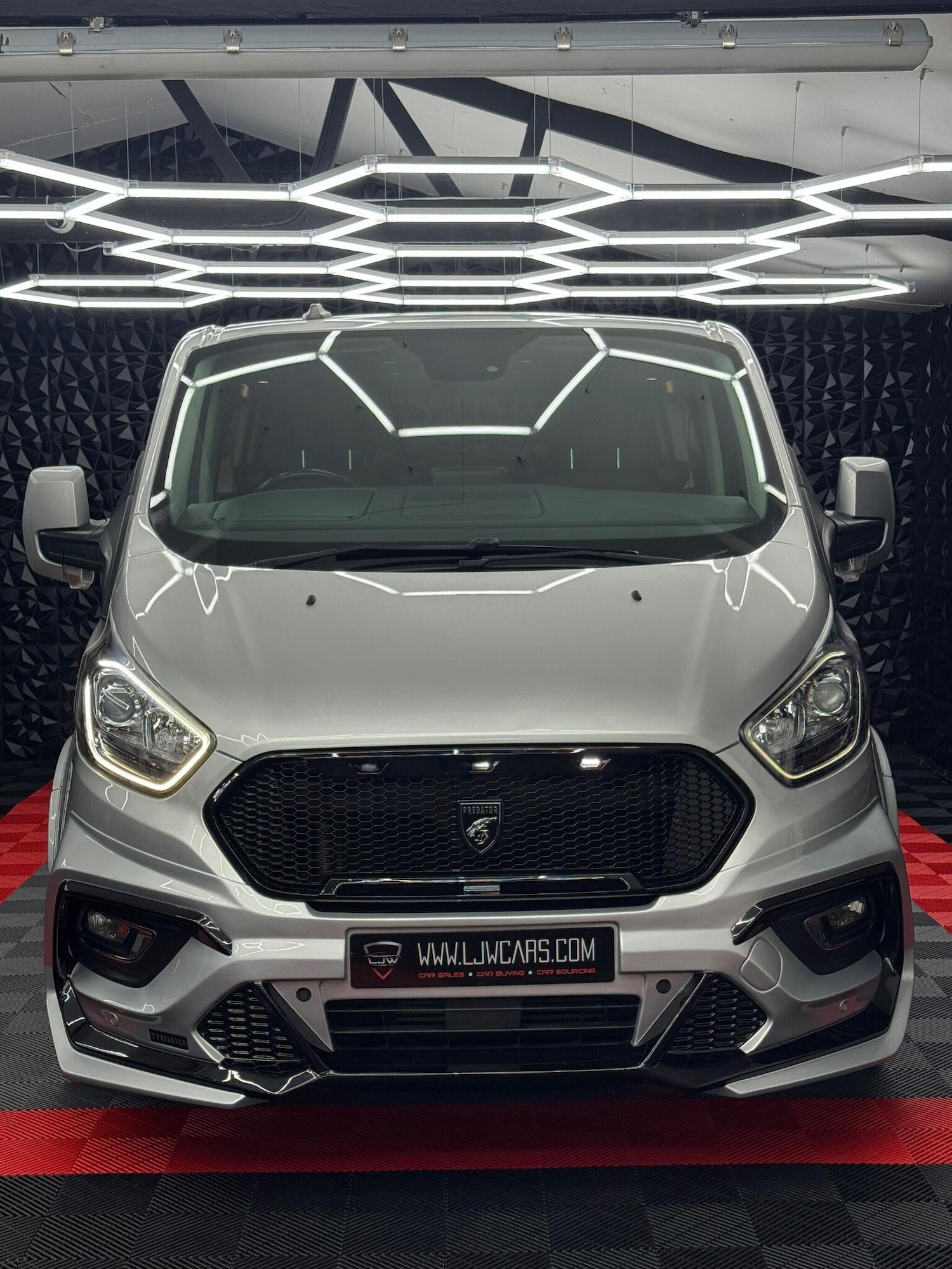 Used Ford Tourneo Custom 2020 for sale - 76982742: Photo 11