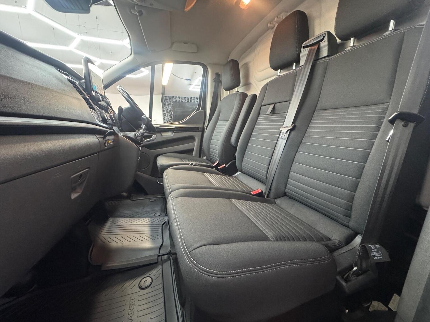 Used Ford Transit Custom 2019 for sale - 76924340: Photo 17