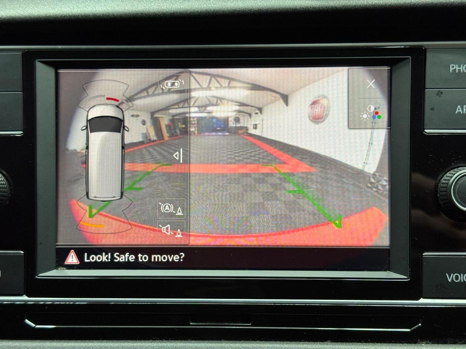 Used Volkswagen Transporter 2022 for sale - 76769115: Photo 24