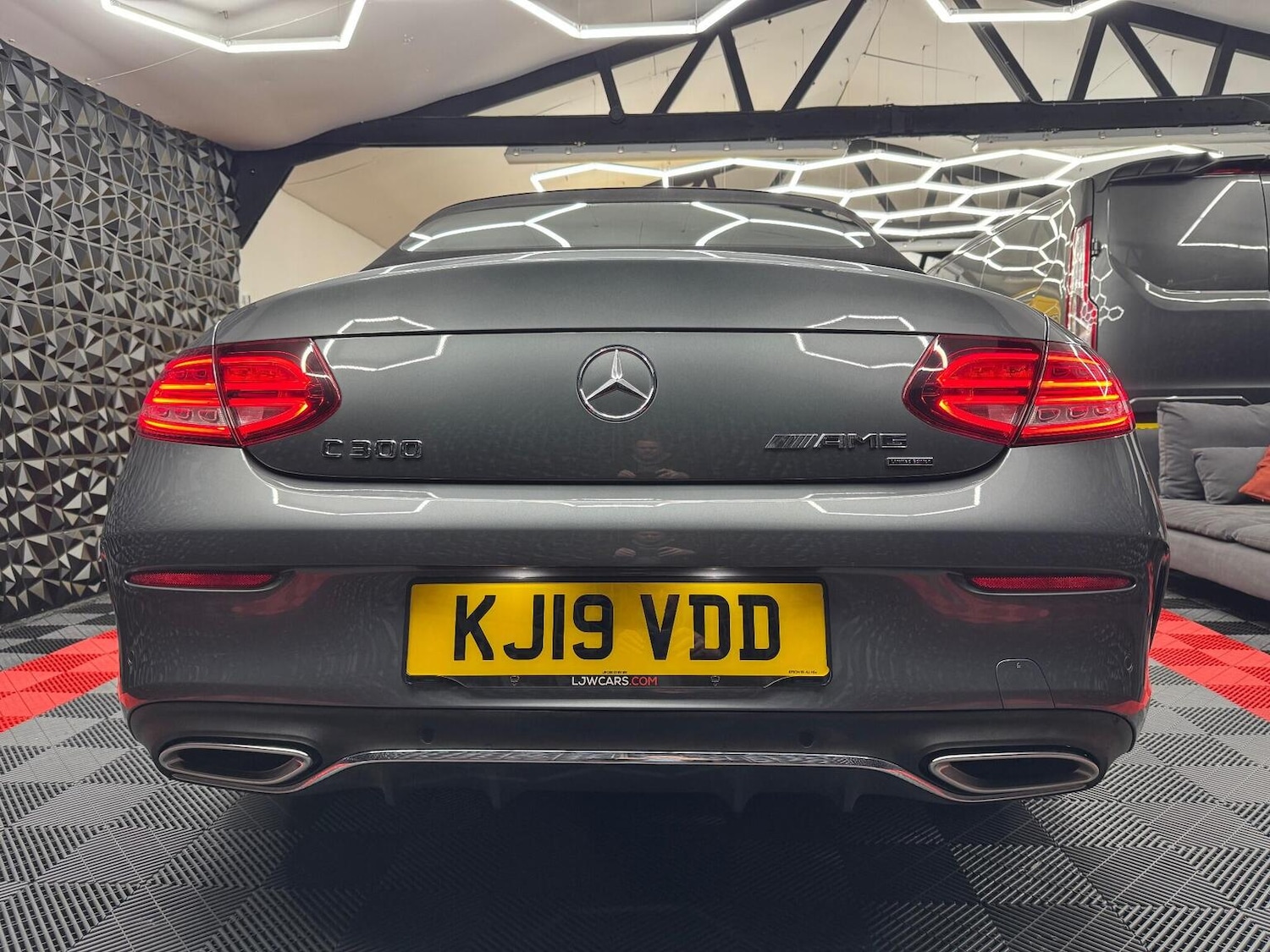 Used Mercedes-Benz C Class 2019 for sale - 77135905: Photo 11