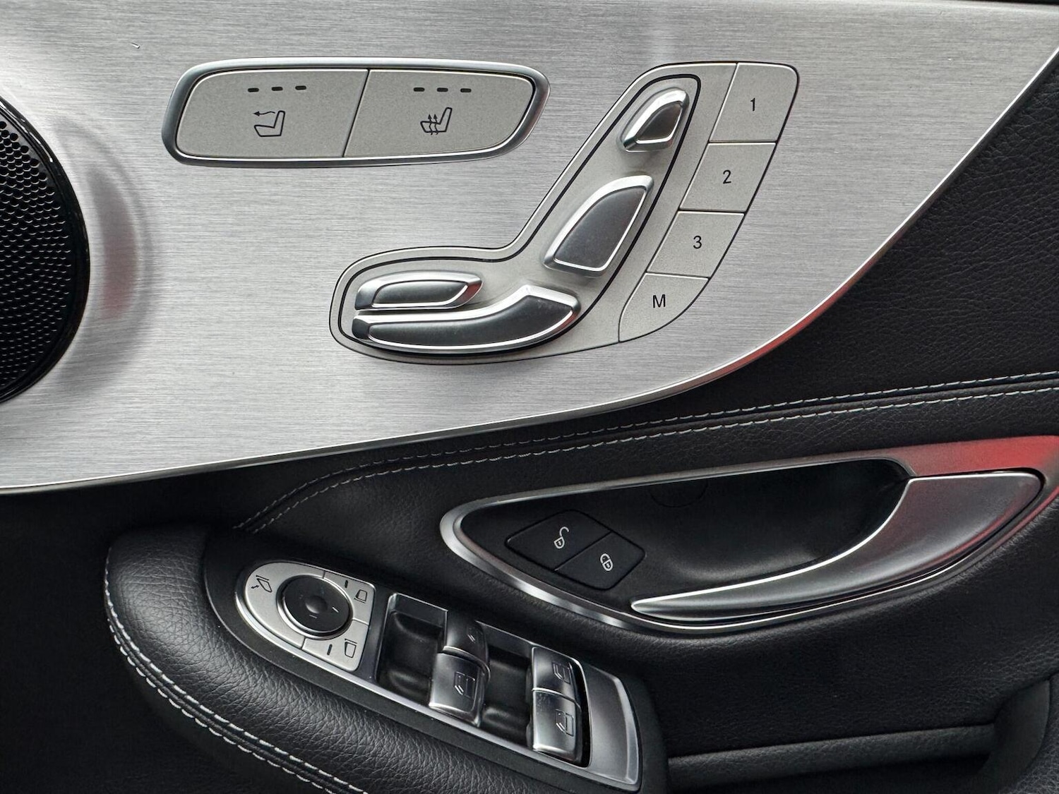 Used Mercedes-Benz C Class 2019 for sale - 77135905: Photo 21