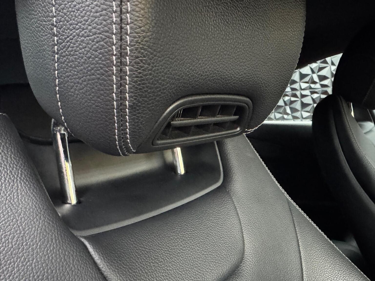 Used Mercedes-Benz C Class 2019 for sale - 77135905: Photo 29