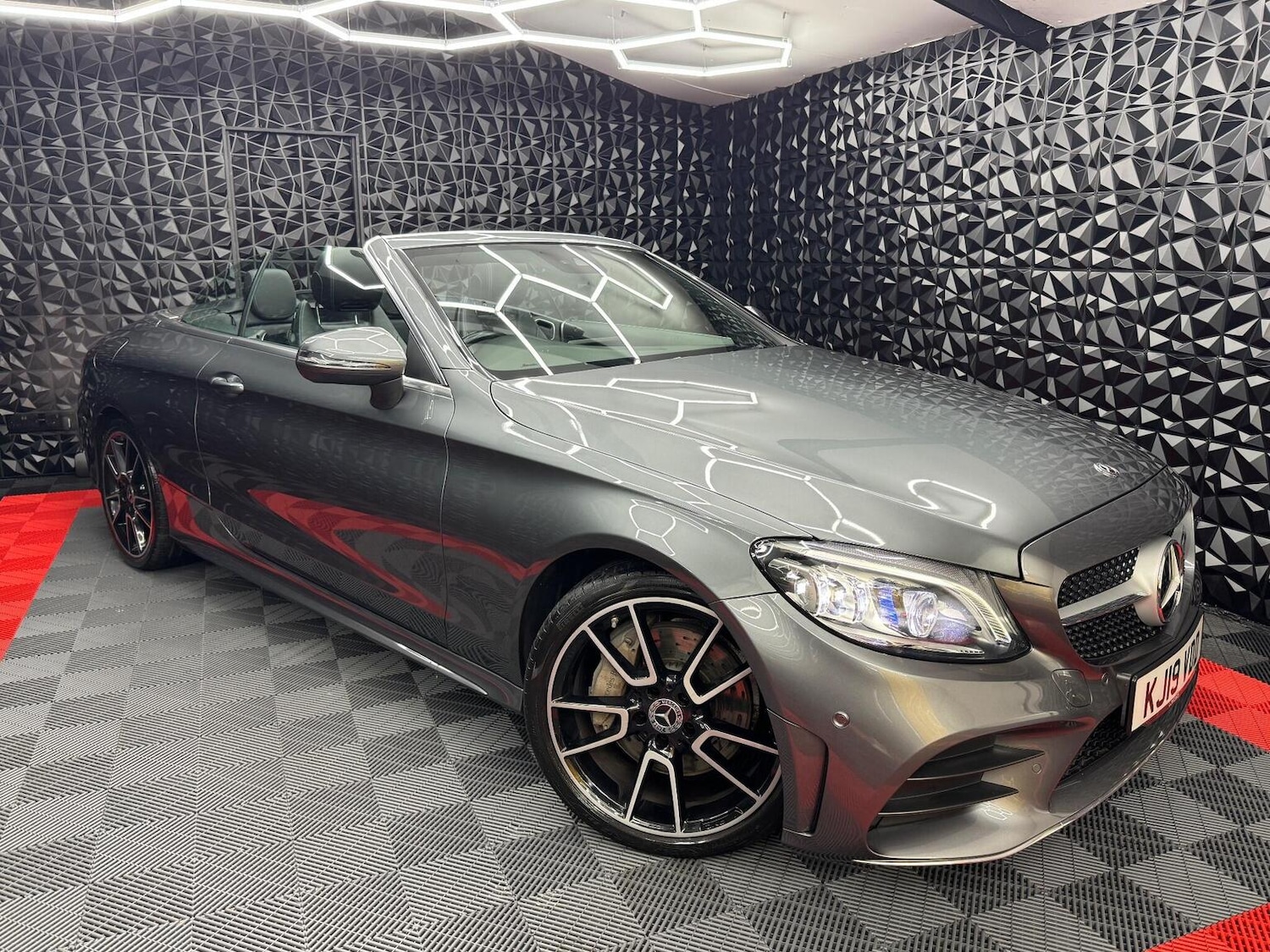 Used Mercedes-Benz C Class 2019 for sale - 77135905: Photo 7