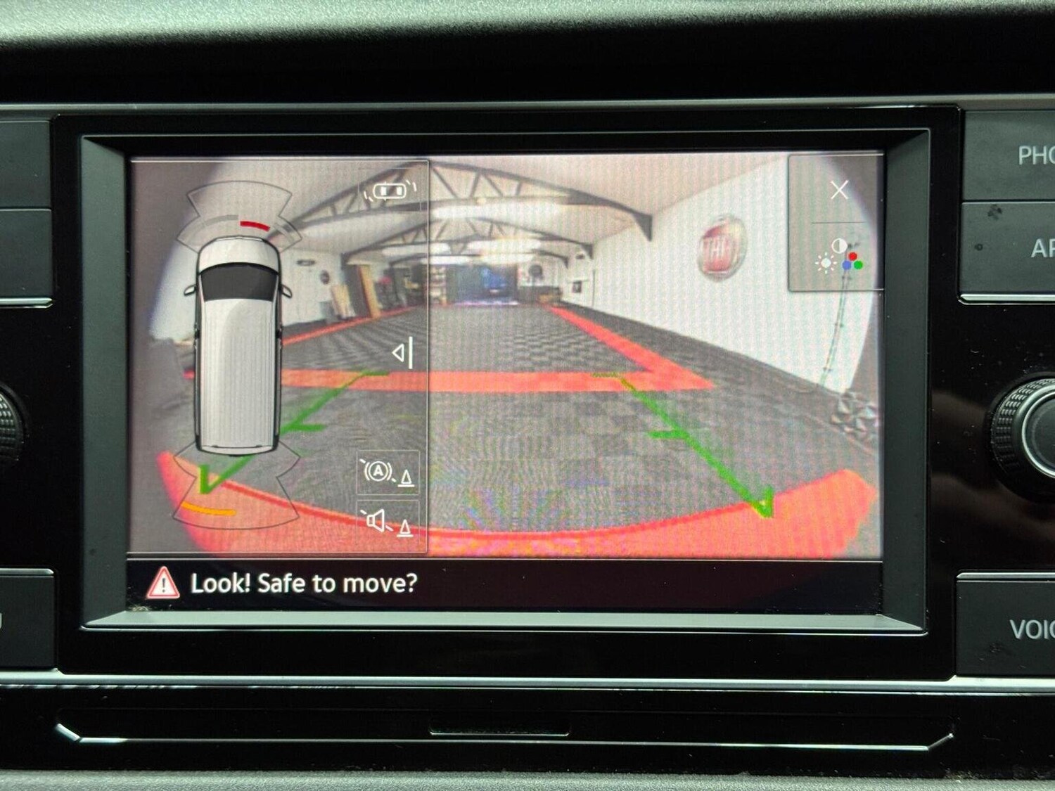 Used Volkswagen Transporter 2022 for sale - 76605683: Photo 24