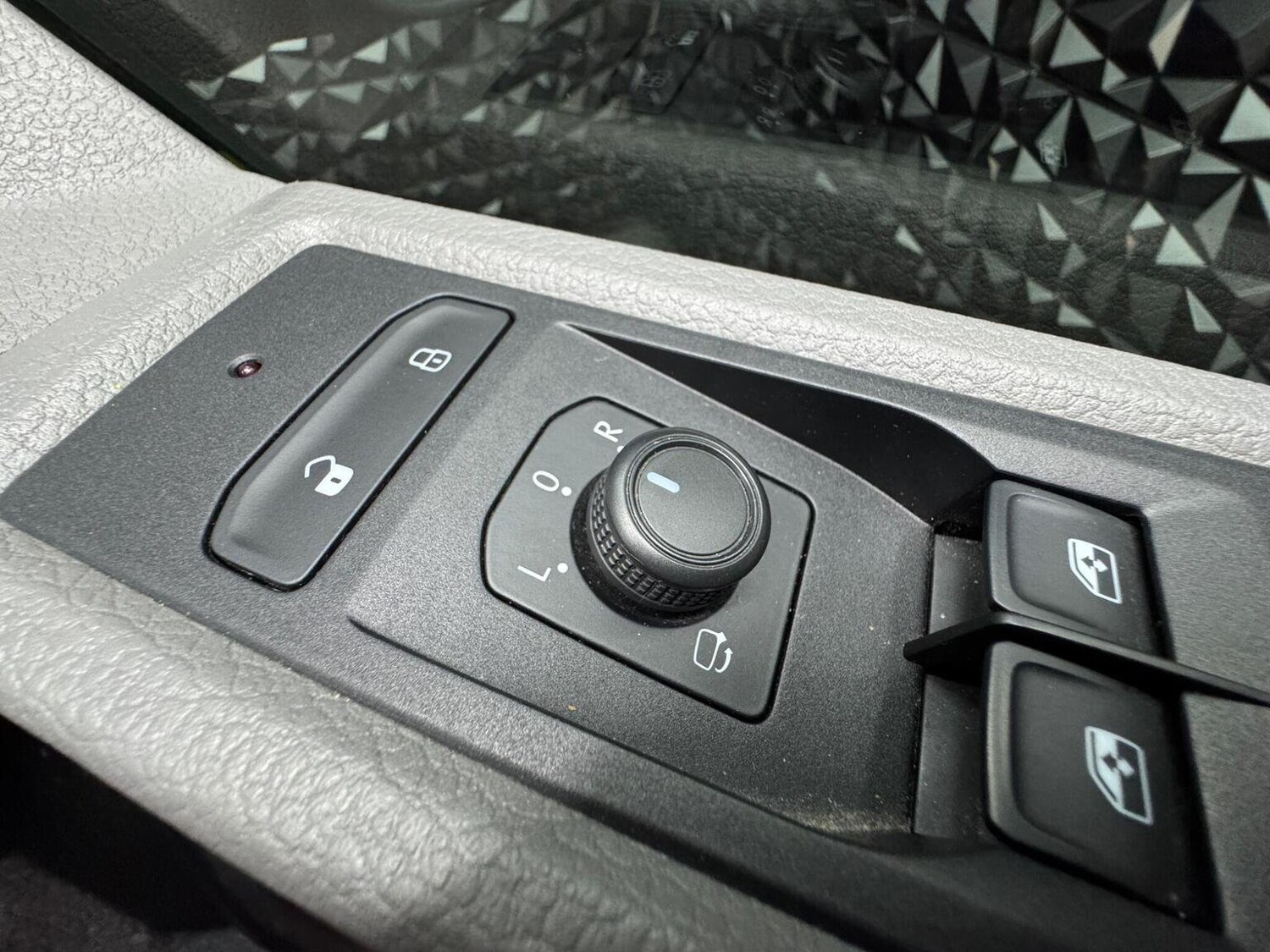 Used Volkswagen Transporter 2022 for sale - 76605683: Photo 28