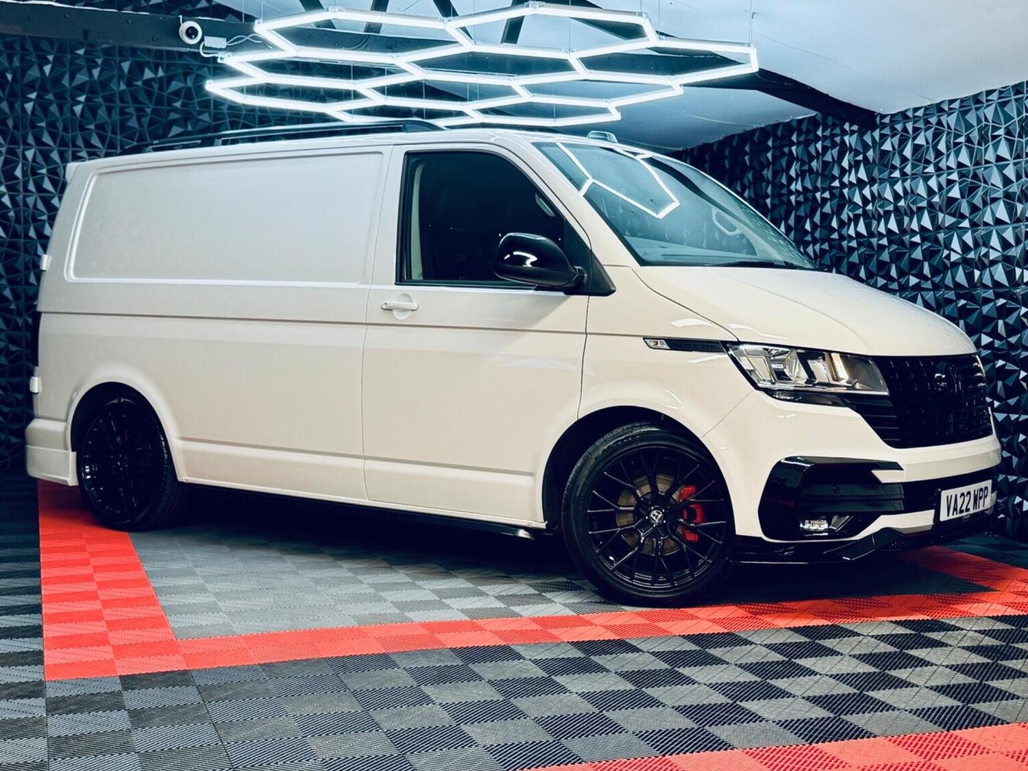 Used Volkswagen Transporter 2022 for sale - 76605683: Photo 5