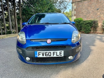 Used Fiat Punto Evo 2010 for sale - 79535820: Photo