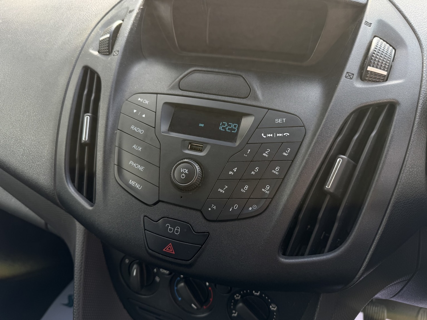 Used Ford Transit Connect 2016 for sale - 78011287: Photo 10