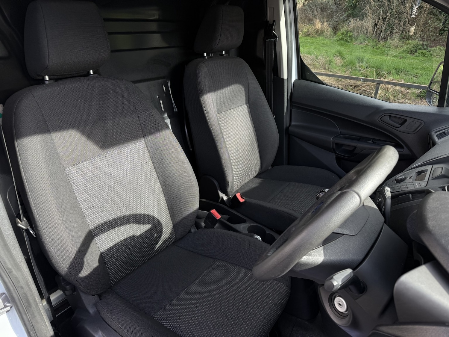 Used Ford Transit Connect 2016 for sale - 78011287: Photo 9