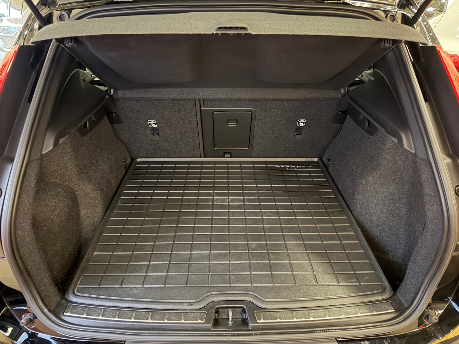 Used Volvo XC40 2019 for sale - 77391762: Photo 7