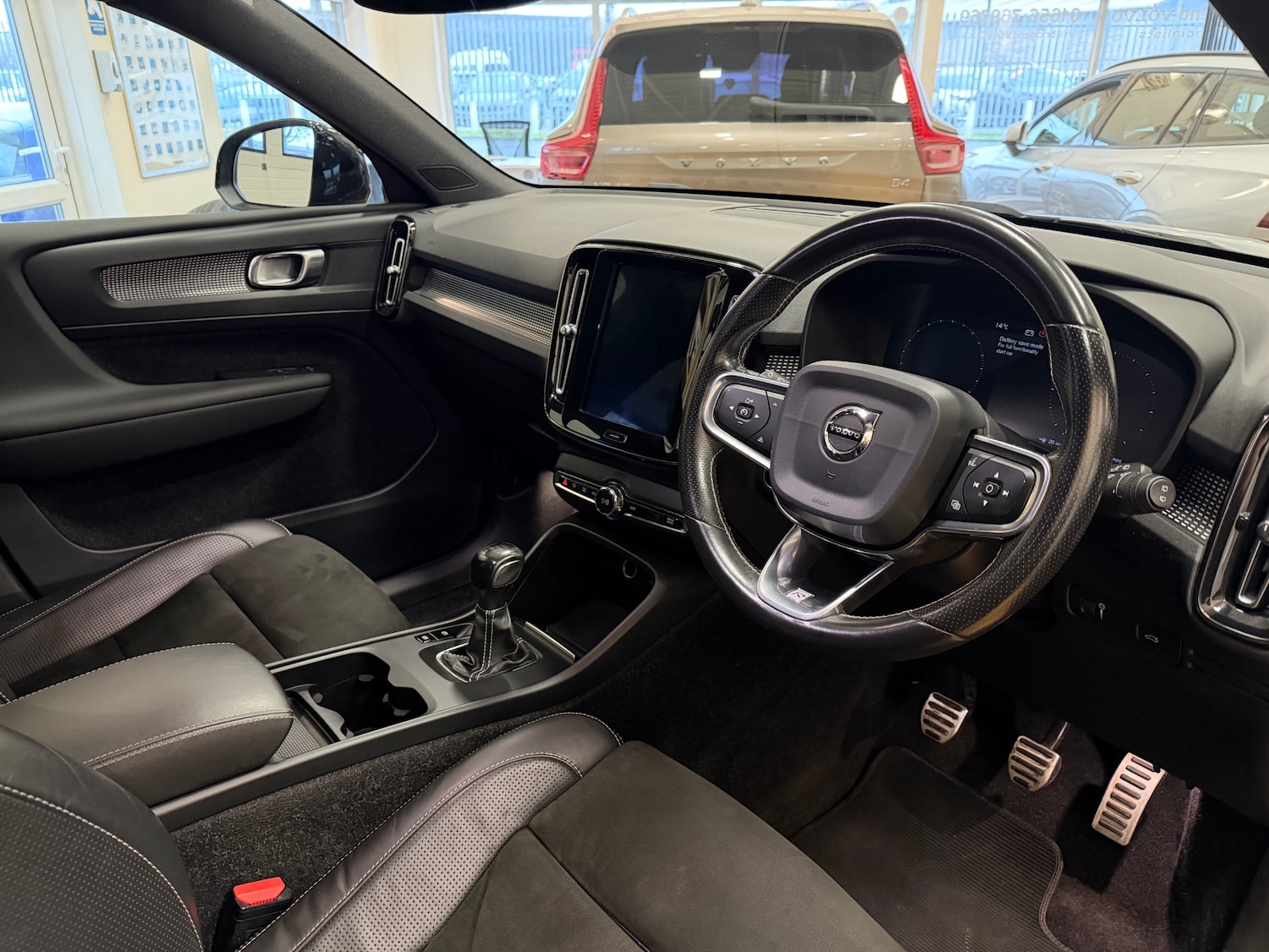 Used Volvo XC40 2019 for sale - 77391762: Photo 9