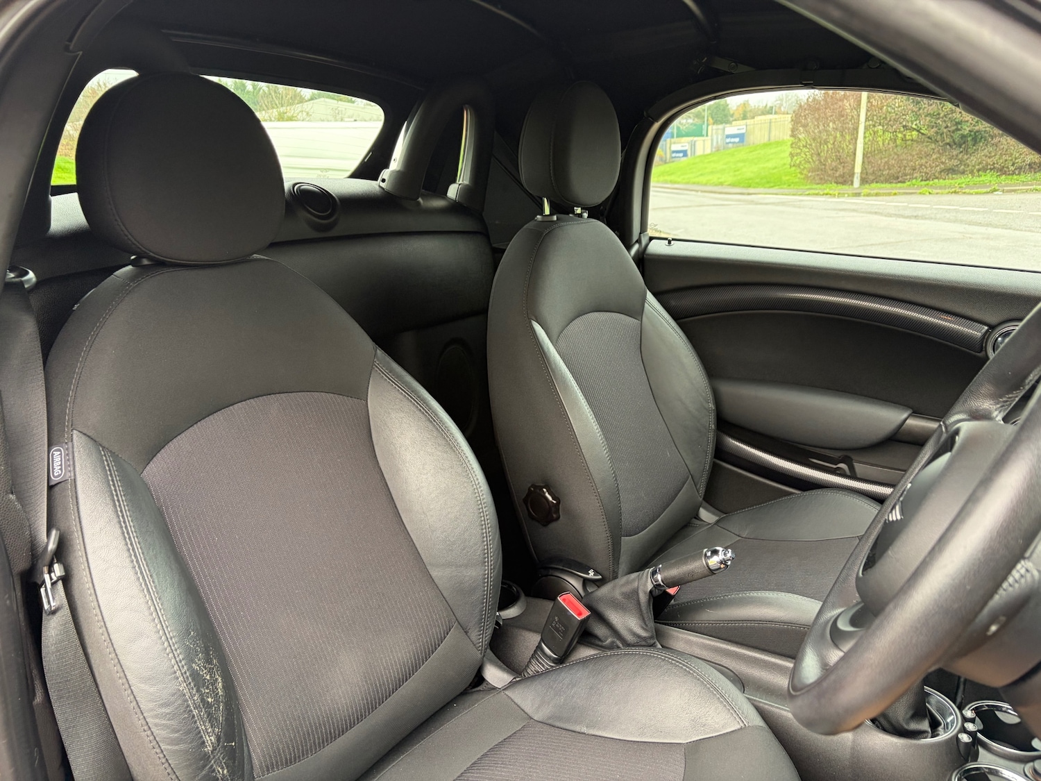 Used MINI Roadster 2014 for sale - 76504539: Photo 18