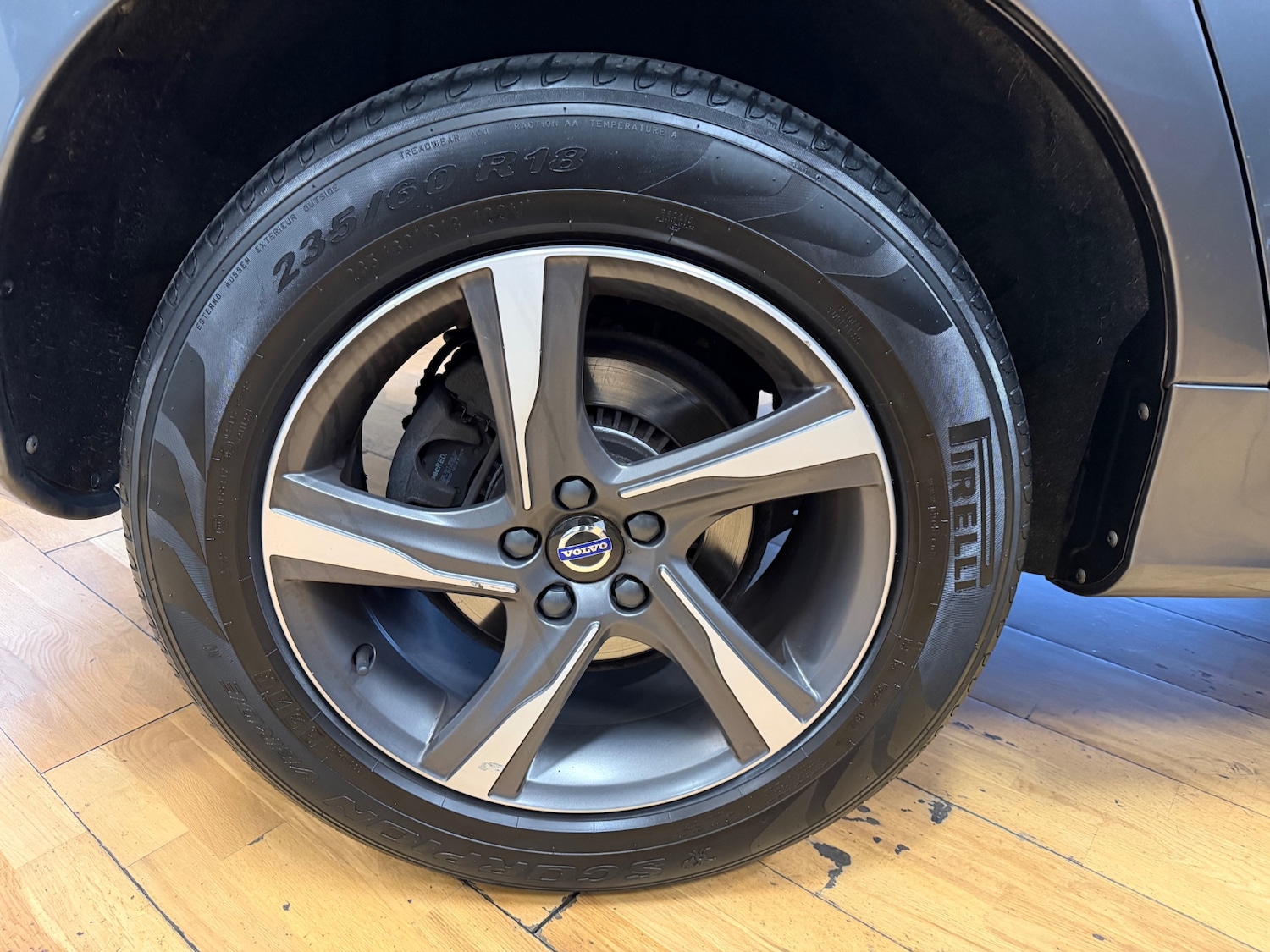 Used Volvo XC60 2015 for sale - 78131326: Photo 5