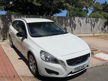Used Volvo V60 2012 for sale - 78745781: Photo