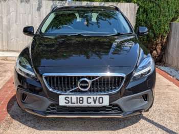 Used Volvo V40 2018 for sale - 74879063: Photo