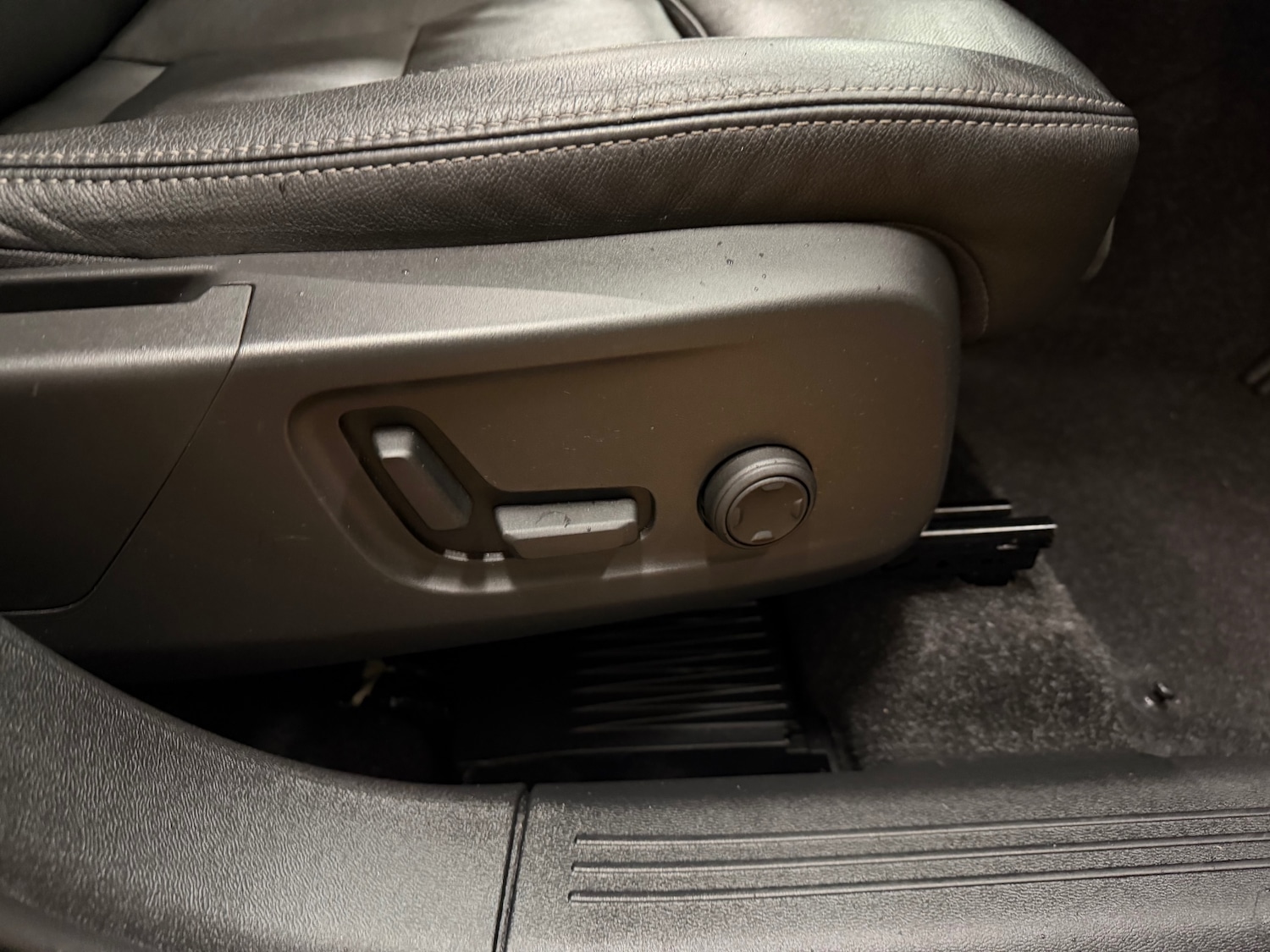 Used Volvo XC40 2021 for sale - 77261701: Photo 13