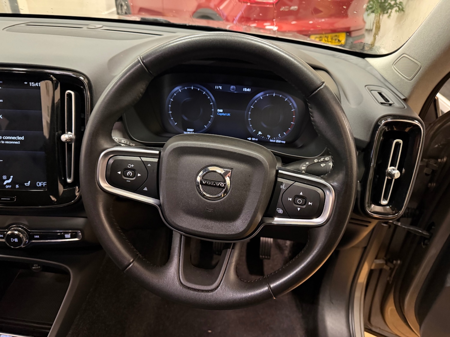 Used Volvo XC40 2021 for sale - 77261701: Photo 15