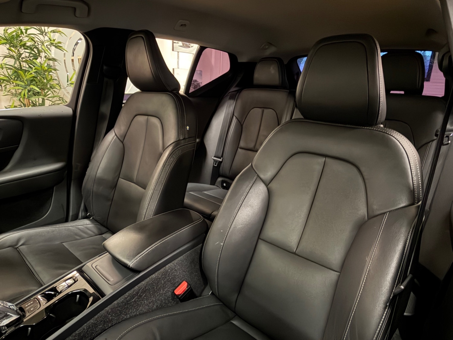 Used Volvo XC40 2021 for sale - 77261701: Photo 5