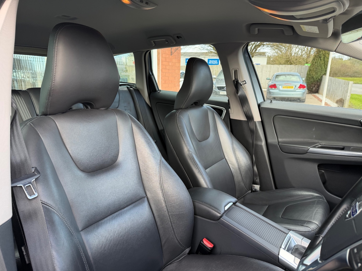 Used Volvo XC60 2017 for sale - 78053108: Photo 14