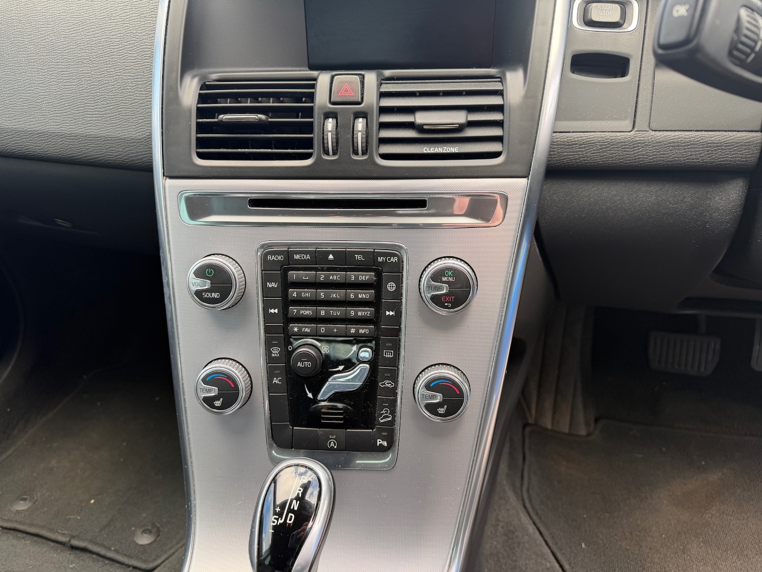 Used Volvo XC60 2017 for sale - 78053108: Photo 19