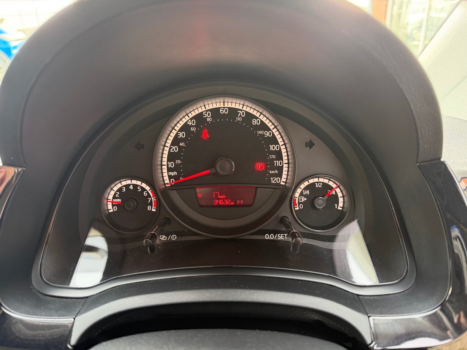 Used Volkswagen up! 2014 for sale - 77983537: Photo 17