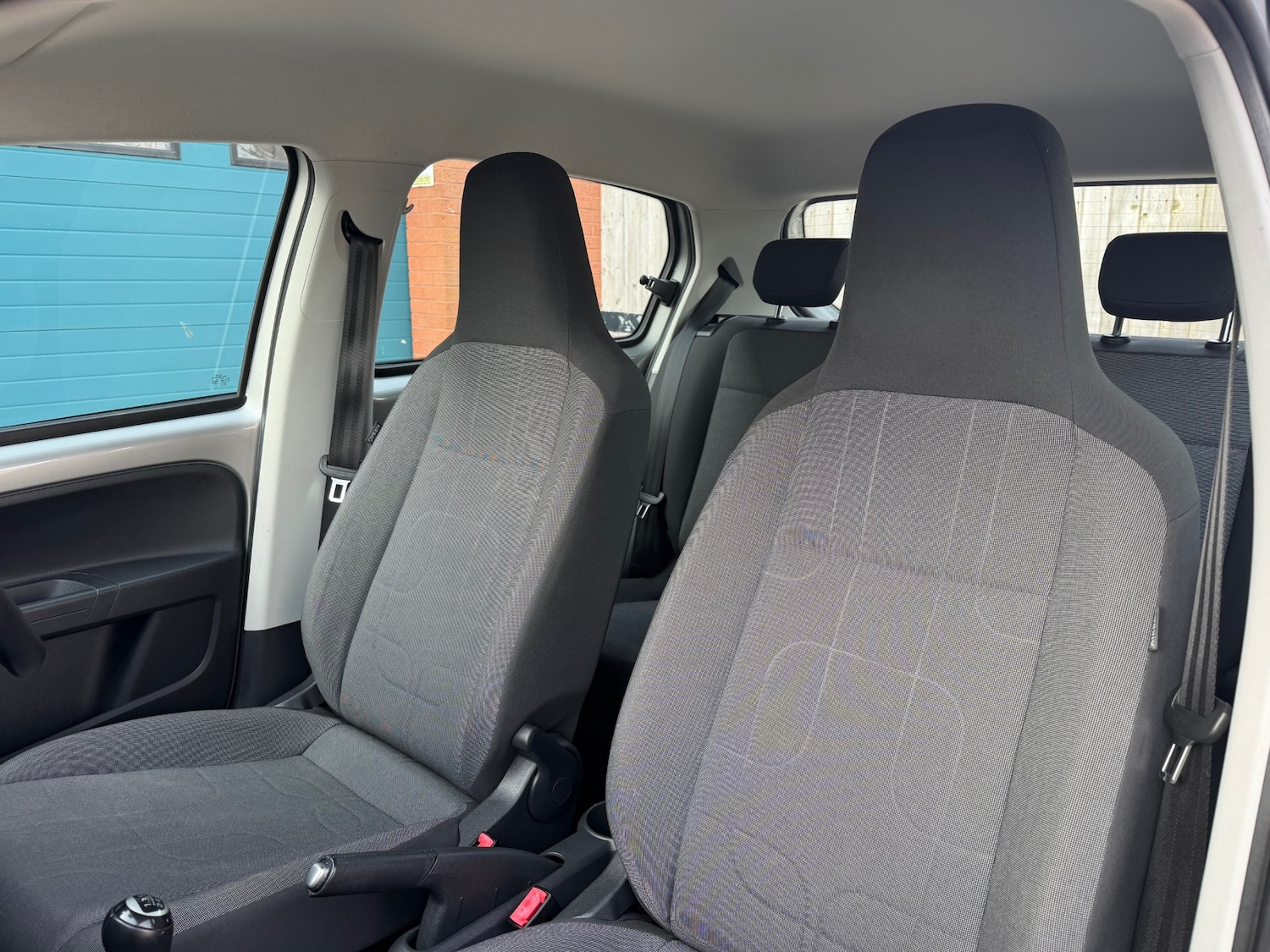 Used Volkswagen up! 2014 for sale - 77983537: Photo 5