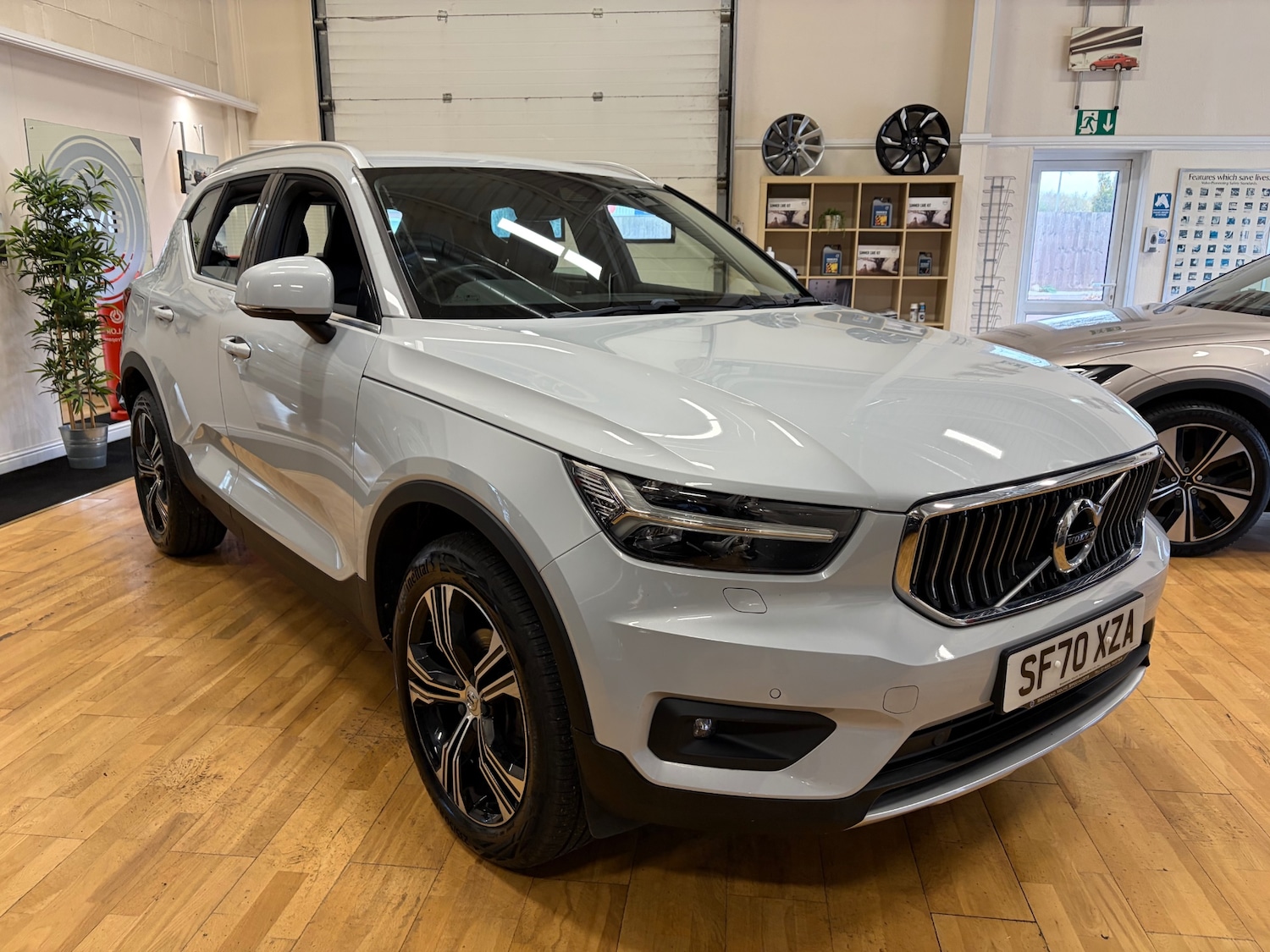 Used Volvo XC40 2020 for sale - 76421936: Photo 1