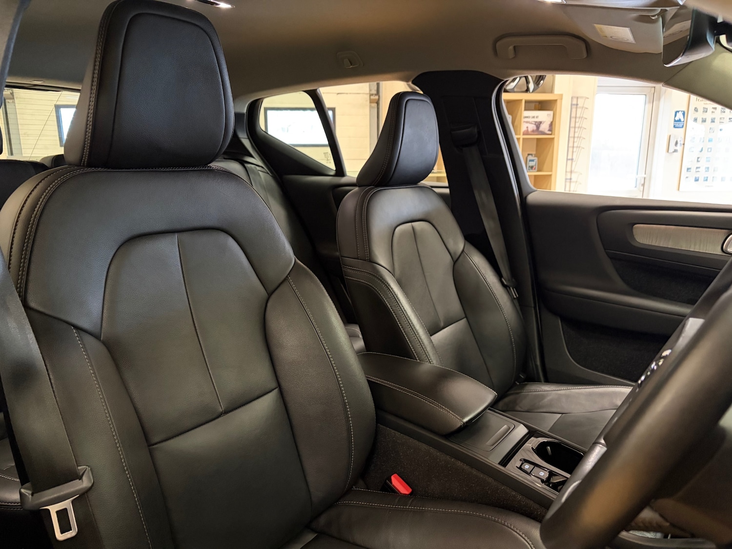 Used Volvo XC40 2020 for sale - 76421936: Photo 11