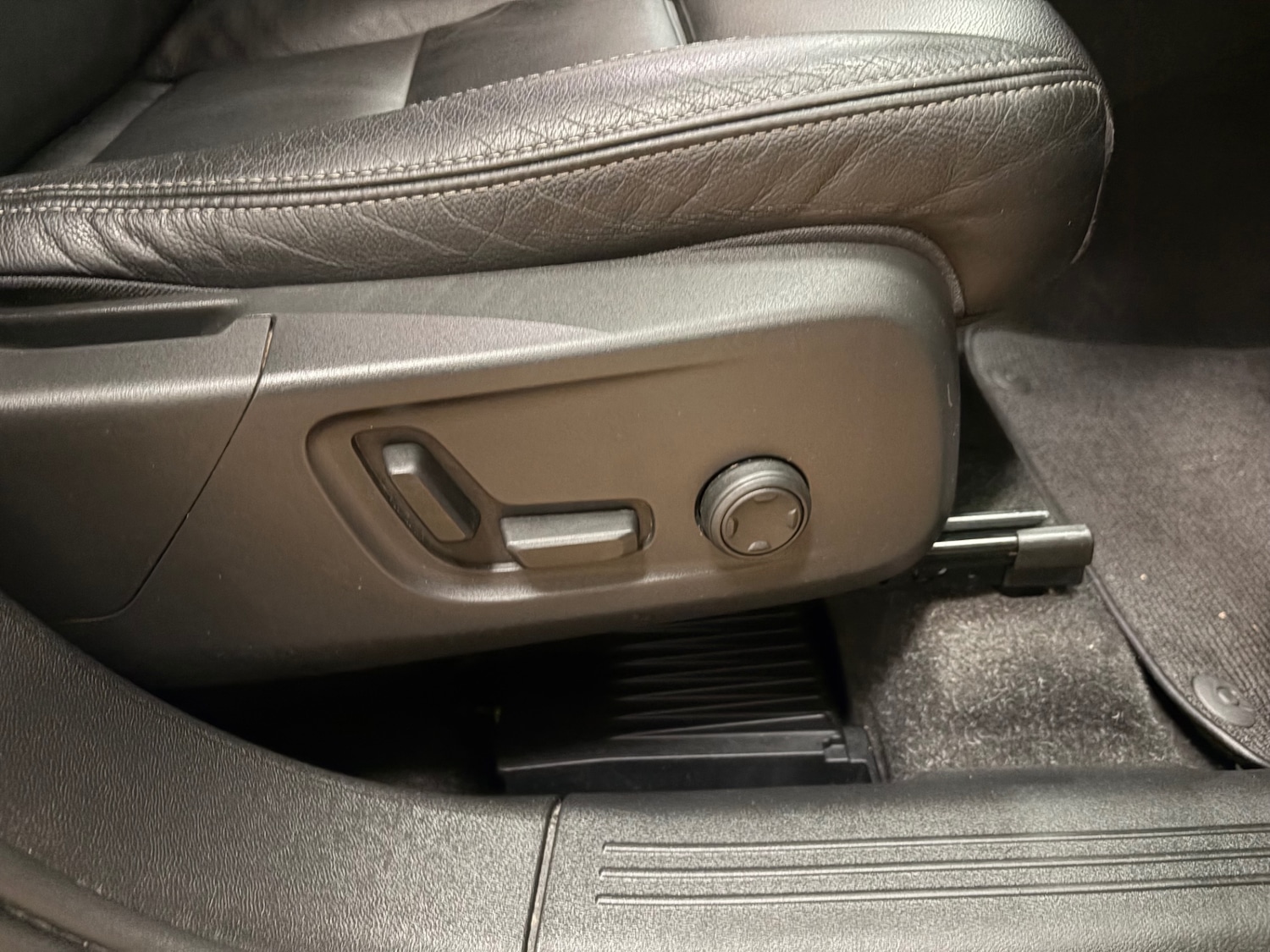 Used Volvo XC40 2020 for sale - 76421936: Photo 14