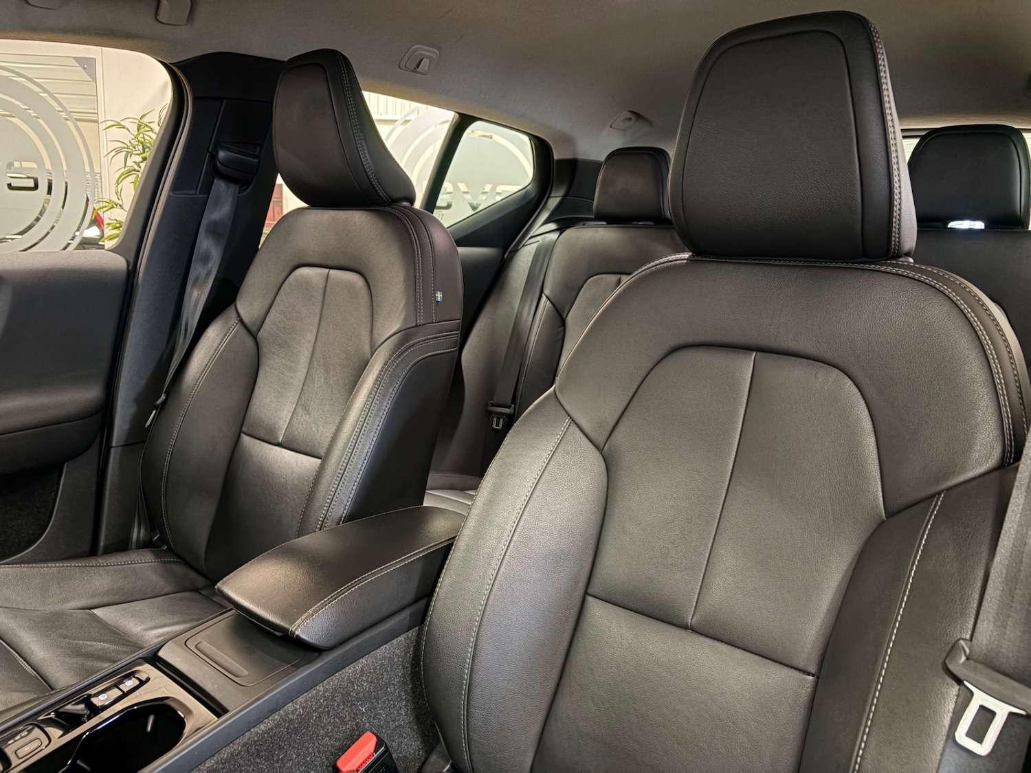 Used Volvo XC40 2020 for sale - 76421936: Photo 4