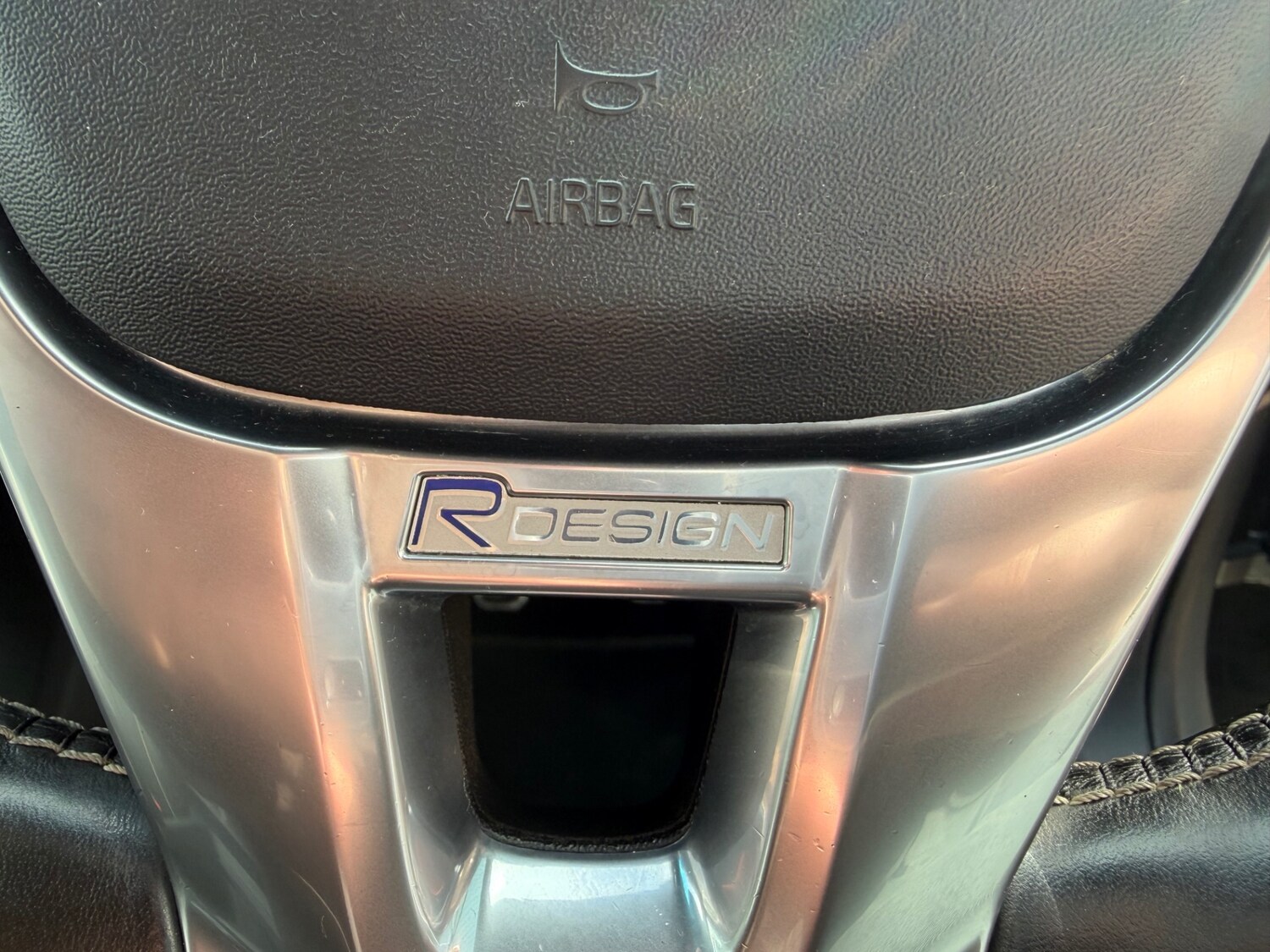 Used Volvo V40 2016 for sale - 77530201: Photo 15