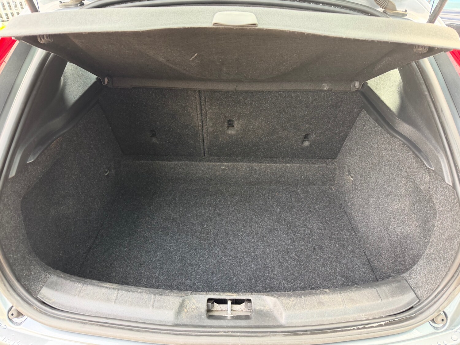 Used Volvo V40 2016 for sale - 77530201: Photo 8