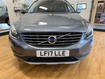 Used Volvo XC60 2017 for sale - 78454534: Photo