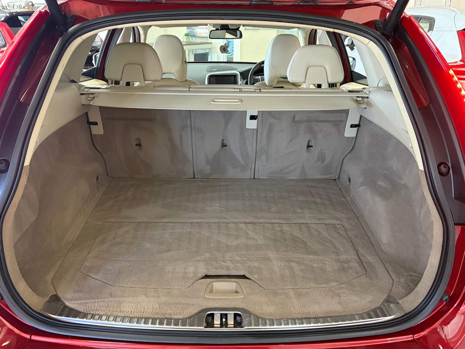 Used Volvo XC60 2014 for sale - 76517607: Photo 19