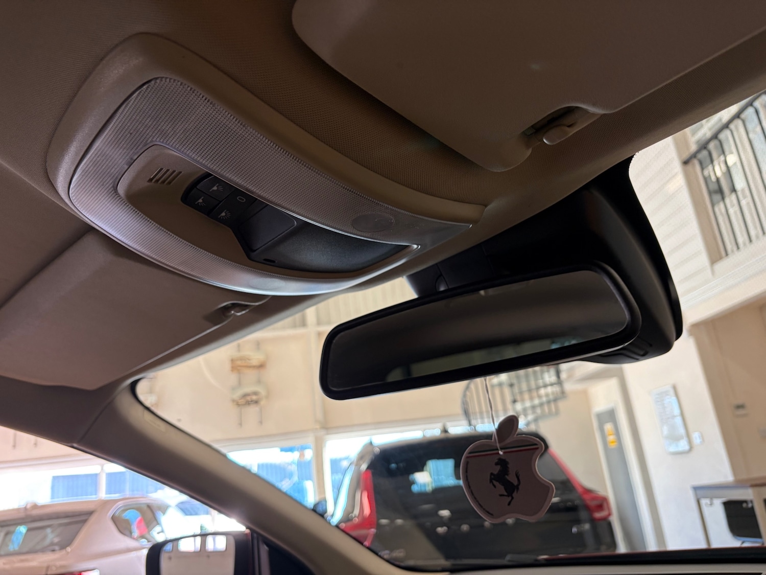 Used Volvo XC60 2014 for sale - 76517607: Photo 9