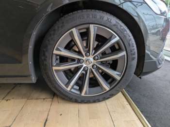Used Volvo V60 2020 for sale - 75016272: Photo