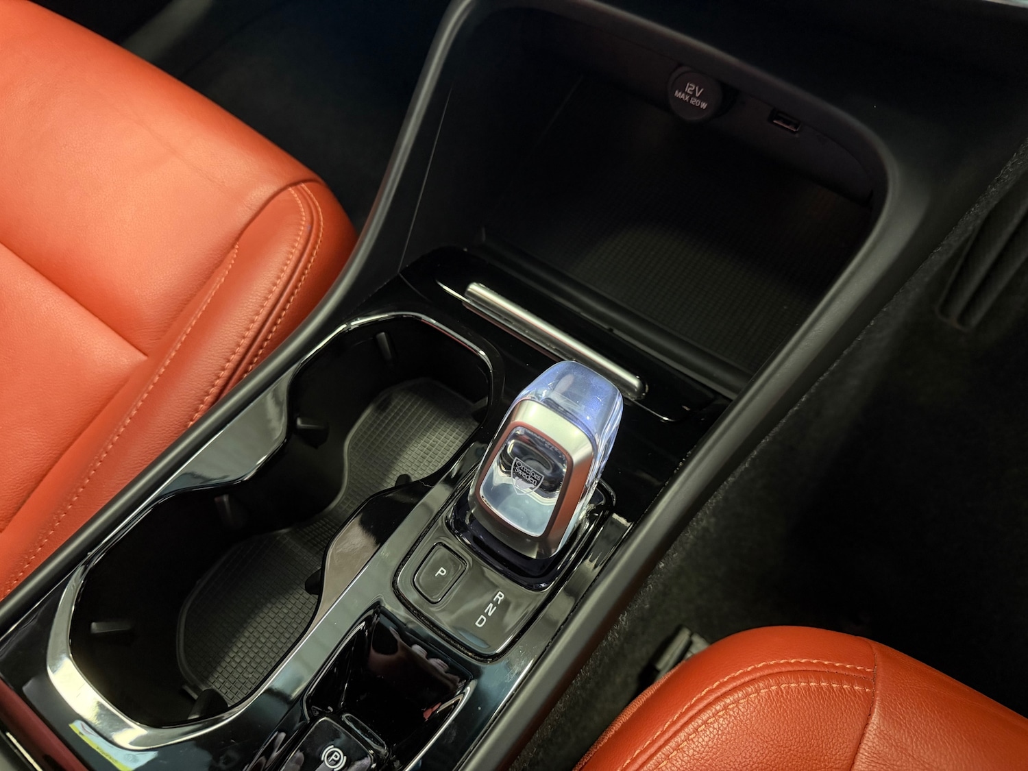 Used Volvo XC40 2020 for sale - 77963763: Photo 14