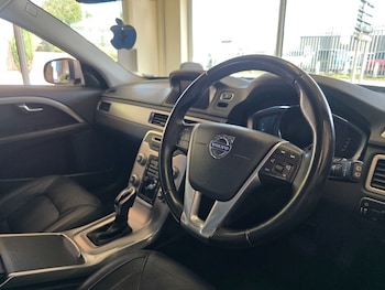 Used Volvo V70 2015 for sale - 76026875: Photo