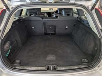 Used Volvo V60 2022 for sale - 75096475: Photo