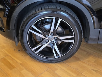 Used Volvo XC40 2019 for sale - 76027790: Photo