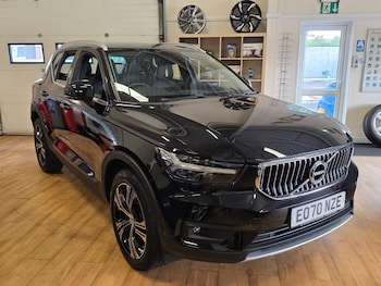 Volvo - XC40