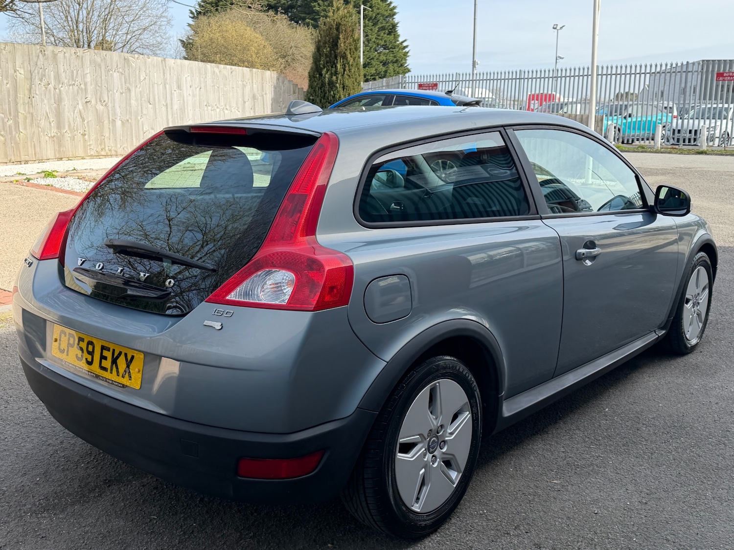 Used Volvo C30 2009 for sale - 77983915: Photo 10