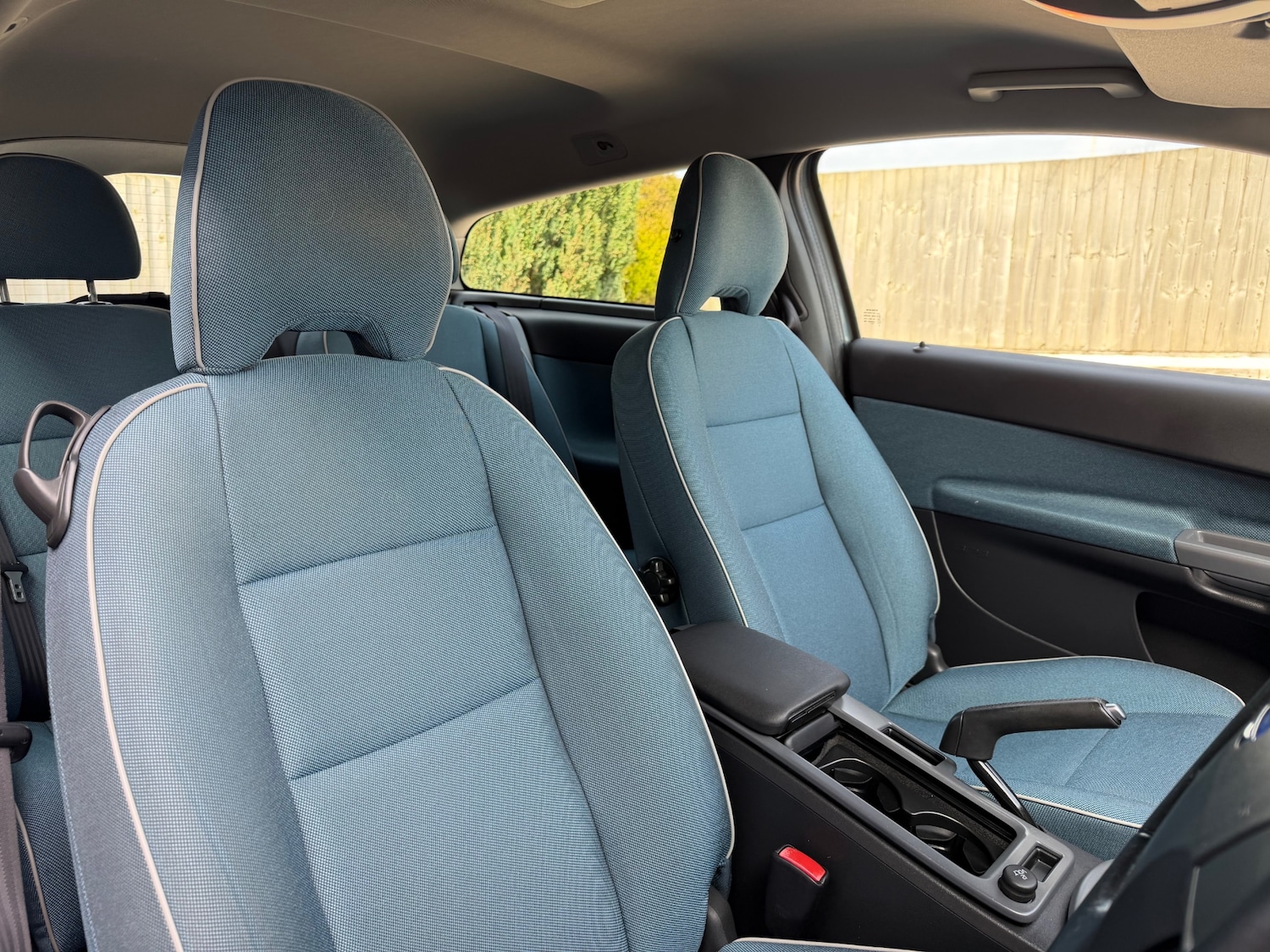 Used Volvo C30 2009 for sale - 77983915: Photo 12