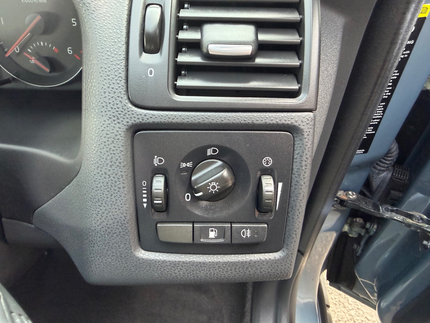 Used Volvo C30 2009 for sale - 77983915: Photo 14